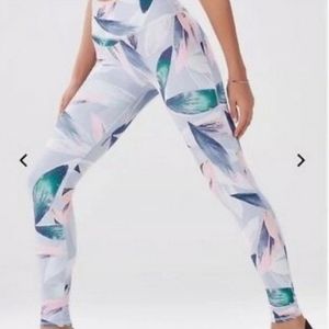 Fabletics powerhold leggings